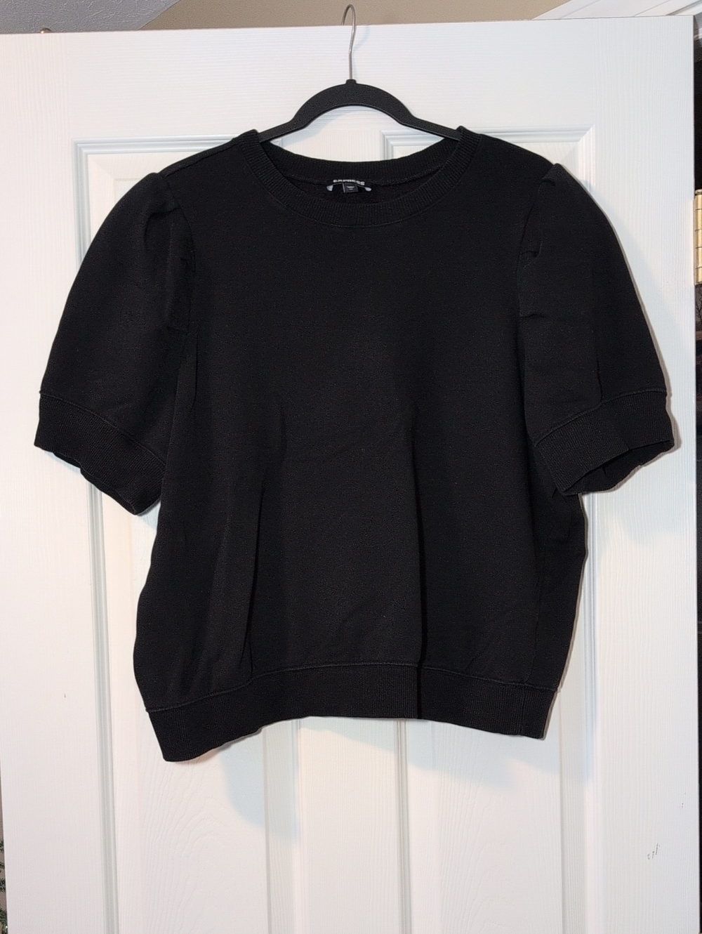 Express Black Short Puff-Sleeve Sweatshirt Sz. XL